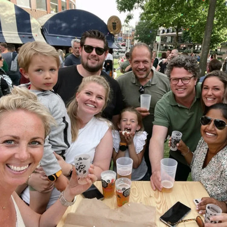 Teamuitje met partners